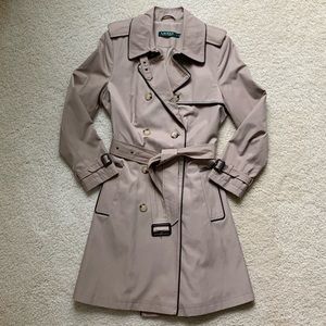 Ralph Lauren trench coat Size: S